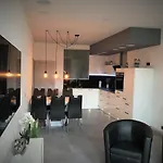 Salzhausblick Family - Zentrale Lage Am Salzhaus - Mwst-rechnung Verfuegbar Apartman Zittau