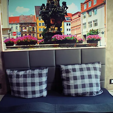 Salzhausblick Family - Zentrale Lage Am Salzhaus - Mwst-rechnung Verfügbar * Zittau