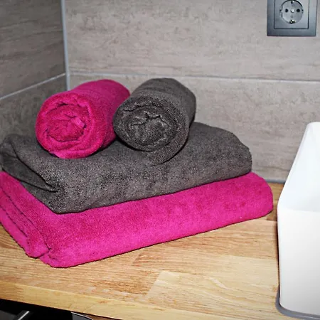 Salzhausblick Family - Zentrale Lage Am Salzhaus - Mwst-rechnung Verfuegbar Apartament Żytawa