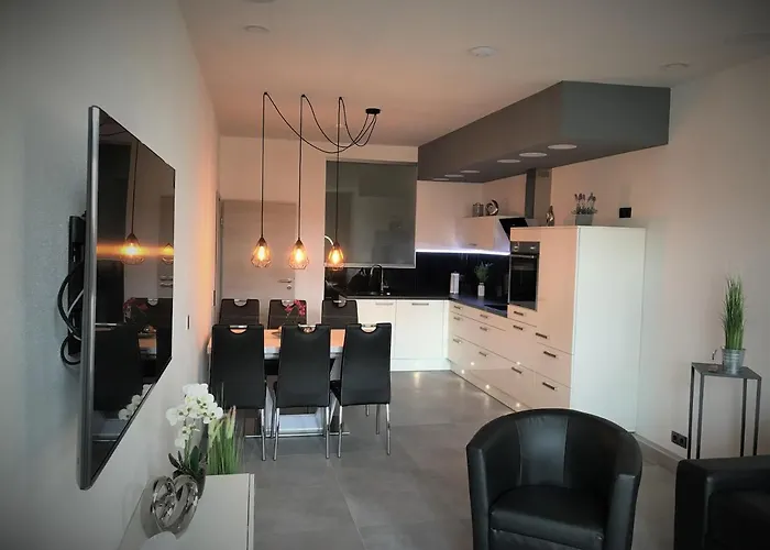 Salzhausblick Family - Zentrale Lage Am Salzhaus - Mwst-rechnung Verfuegbar شقة تسيتاو